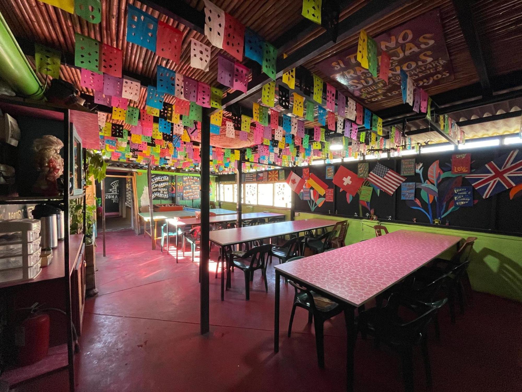 Big Mountain Hostel Huaraz  Ngoại thất bức ảnh